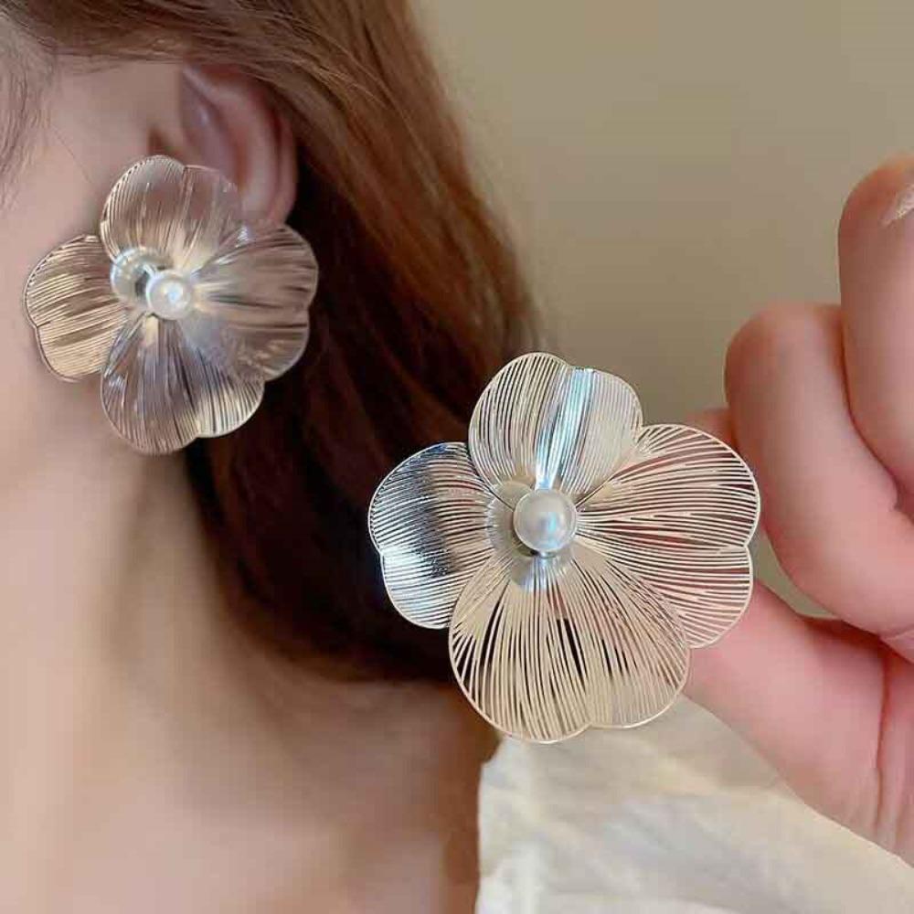 Romantic Elegant Hollow Flower Earrings Big Silver Exaggerated Flower Earrings Jewelry Gifts