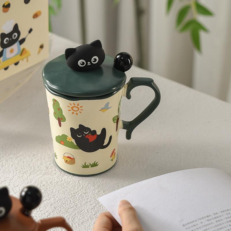 Милая керамическая кружка с крышкой и ложкой для девочек, нишевая офисная чашка для воды с дизайном высокой эстетики