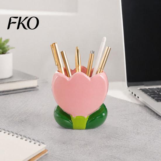 Girly Room Decor Accessories Tulip Makeup Brush Holder, Resin Cosmetic Organizer for Vanity Desk, Cute Flower Pen Sweet Style Cup Office