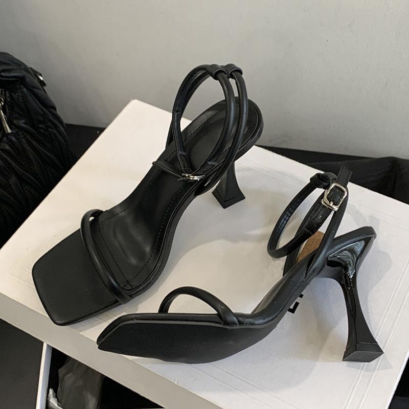 Модные летние квадратные сандалии-гладиаторы с открытым носком для женщин, черные, белые, на высоком каблуке, обувь для банкетов и вечеринок, модные сандалии с ремешком на щиколотке