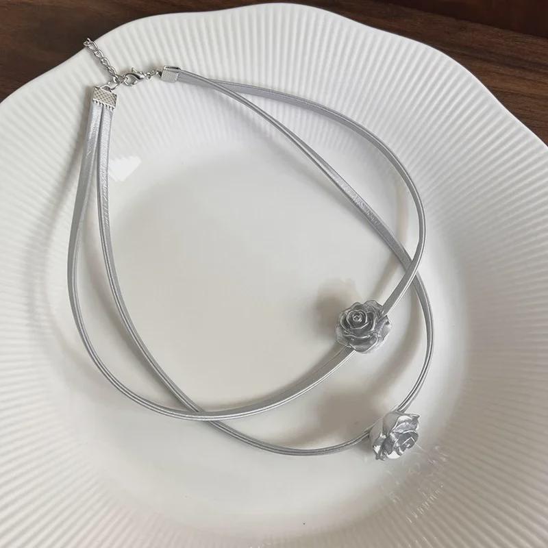 Двухслойный колье из серебристой кожи с розовым оттенком - сладкое холодное ожерелье на ключицу для женщин