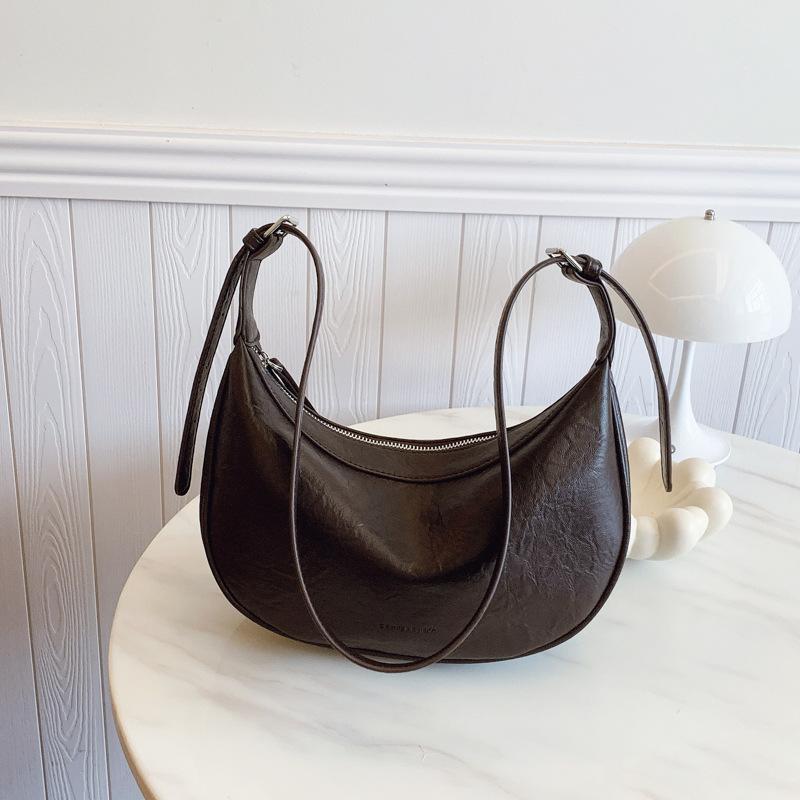 Popular Bags Women's New Spring and Summer Commuter Shoulder Bag Casual Texture Versatile Messenger Dumpling Bag