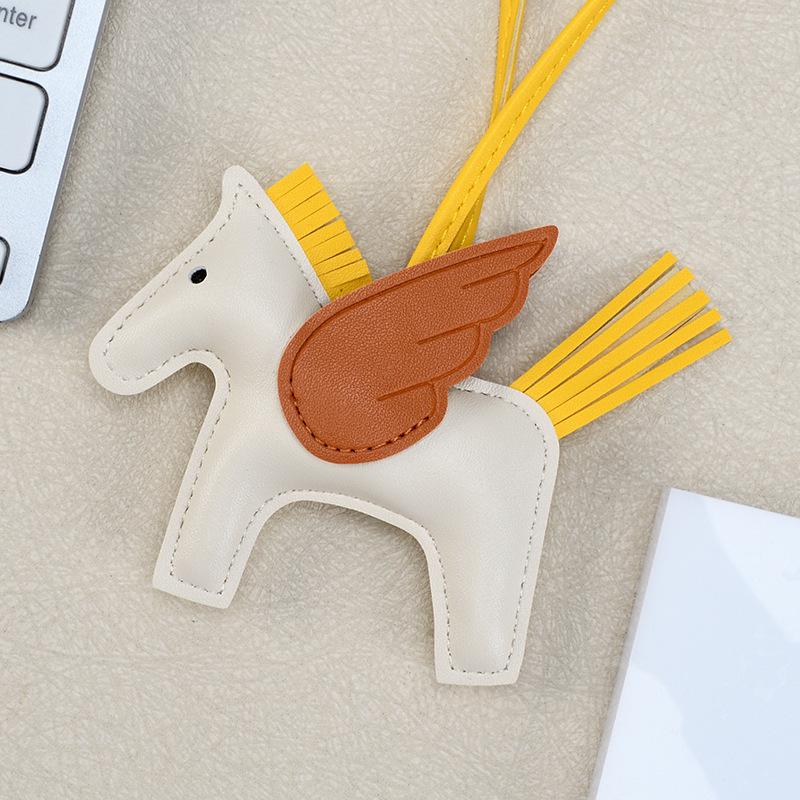 Брелок-подвеска в виде пони Пегаса с кисточкой - милый кожаный мультяшный контрастный цветной шарм