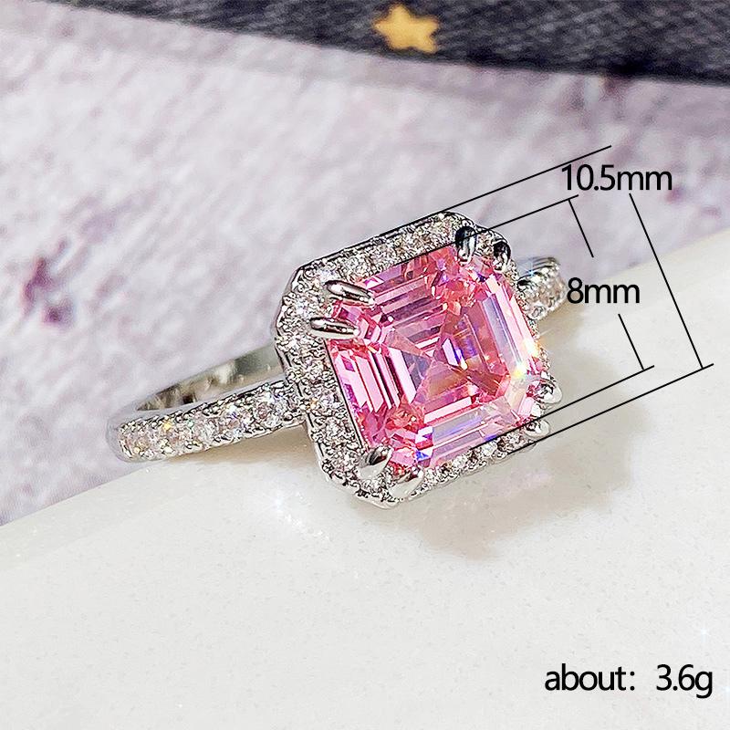 Huitan Simple and Elegant Pink CZ Rings for Women Brilliant Finger Accessories Low-key Proposal Engagement Rings Fashion Jewelry