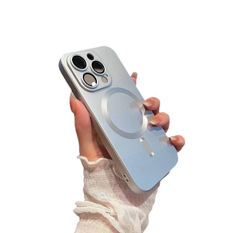 Магнитный ультратонкий матовый мягкий чехол MagSafe для iPhone 15 Pro/14/13 Pro Max