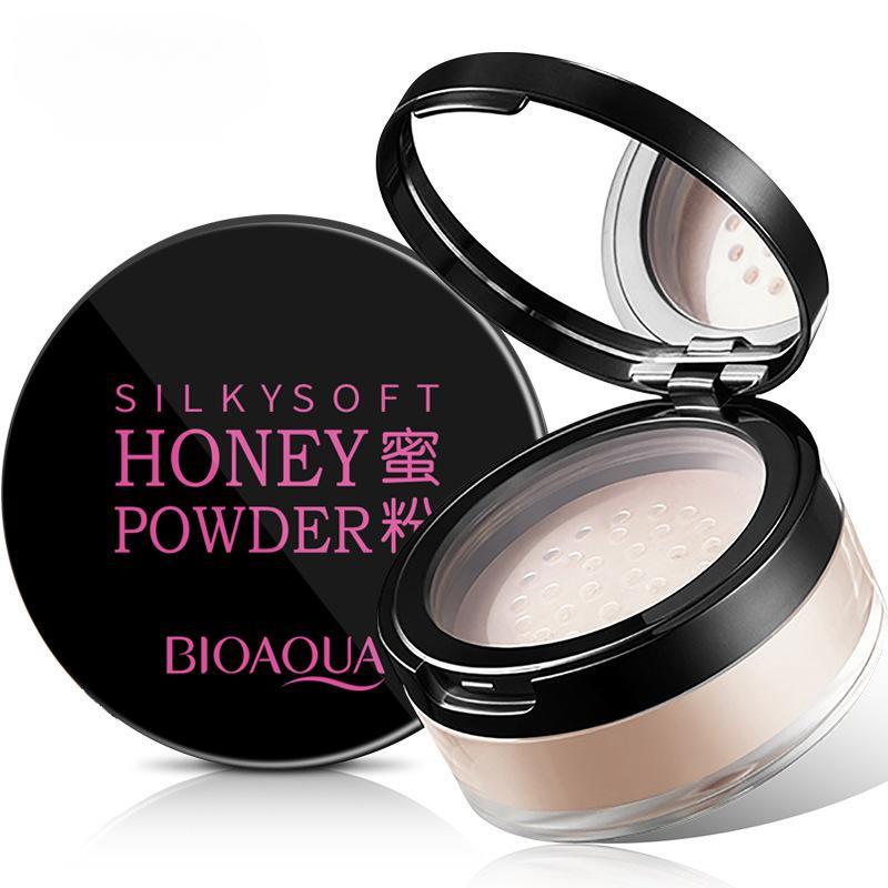 Soft and Silky Loose Powder Natural Radiance Loose Powder Concealer Light and Delicate Make-up Powder Makeup