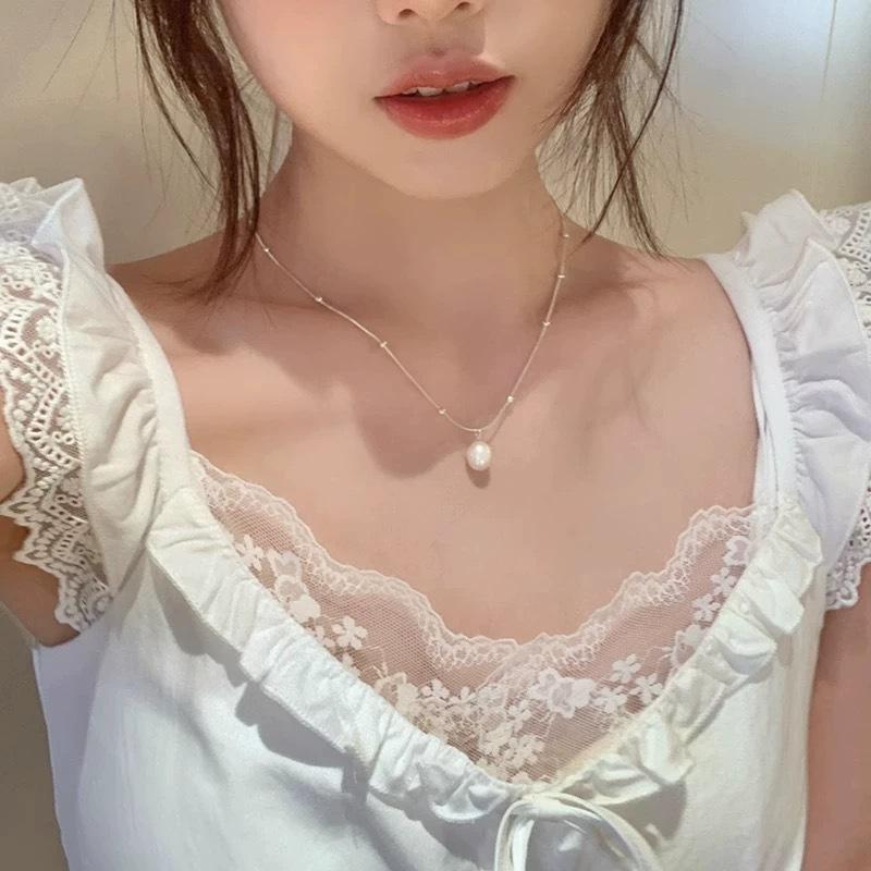 Exquisite Fashion Trend Pendant Necklace, Women's Light Luxury High-end Sense, Niche Necklace Accessories, Collarbone Chain