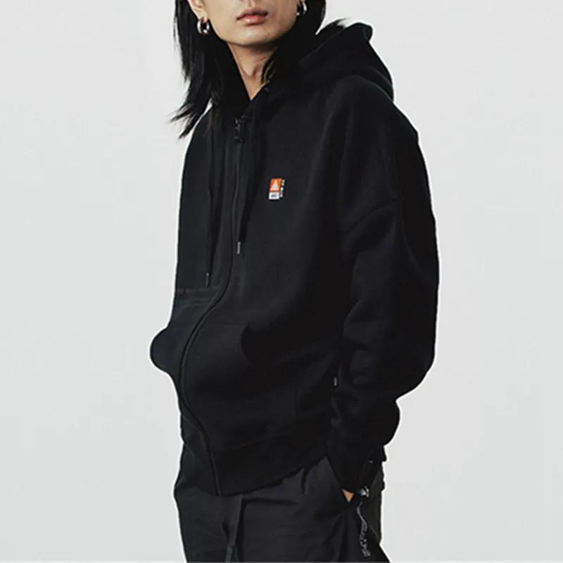 Vans Jackets Unisex Black Hooded (Non-detachable) Moderate Straight Fit (Unisex) Jackets VN0A4USJBLK