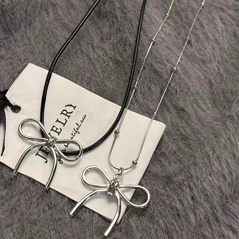 Винтажное ожерелье с подвеской в ​​виде полого банта для женщин и девочек, модная эстетичная цепочка на ключицу, ювелирные аксессуары, подарки