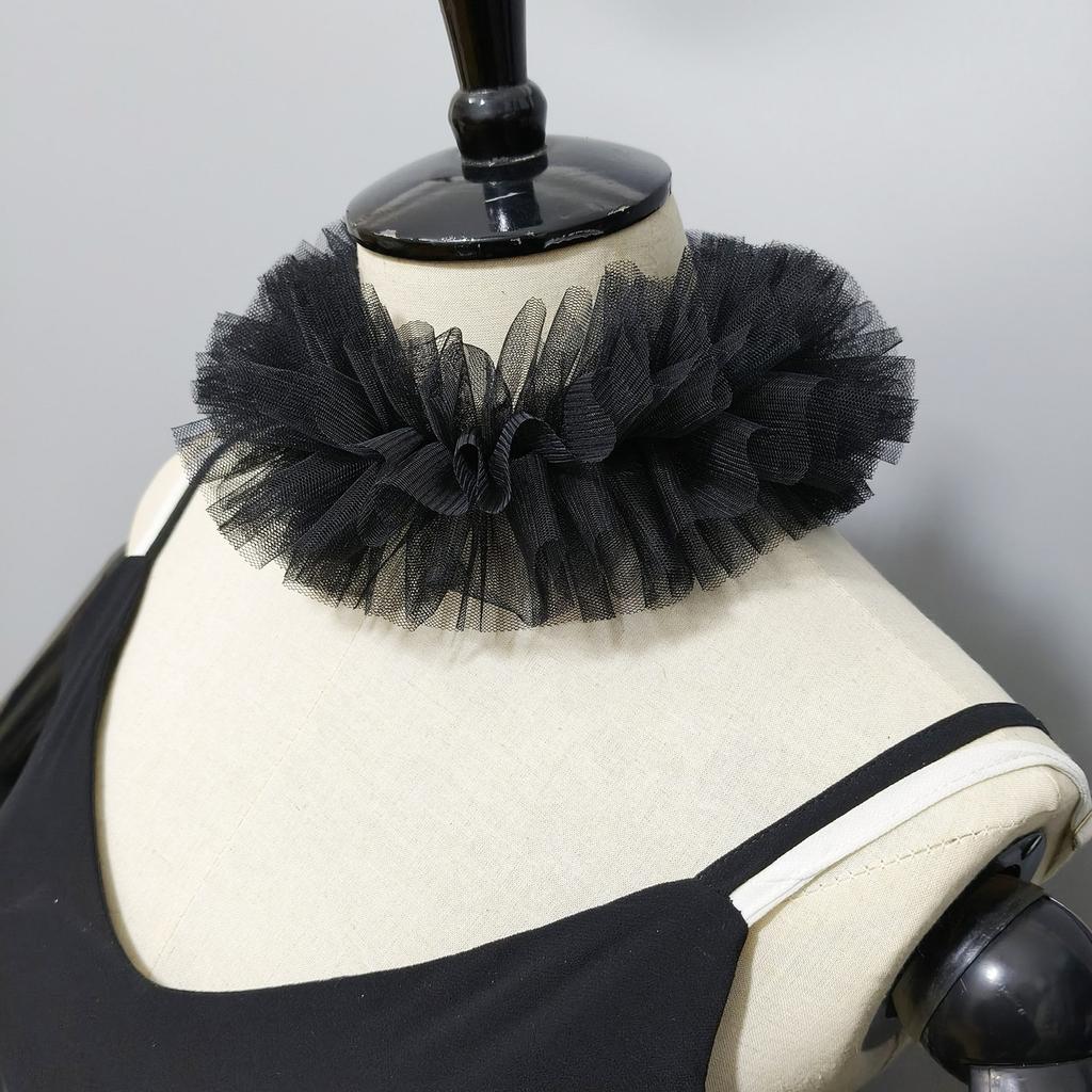 Elizabethan Mesh Neck Ruff Detachable Ruffle Collar and Wrist Cuffs for Medieval Costume and Historical Reenactments