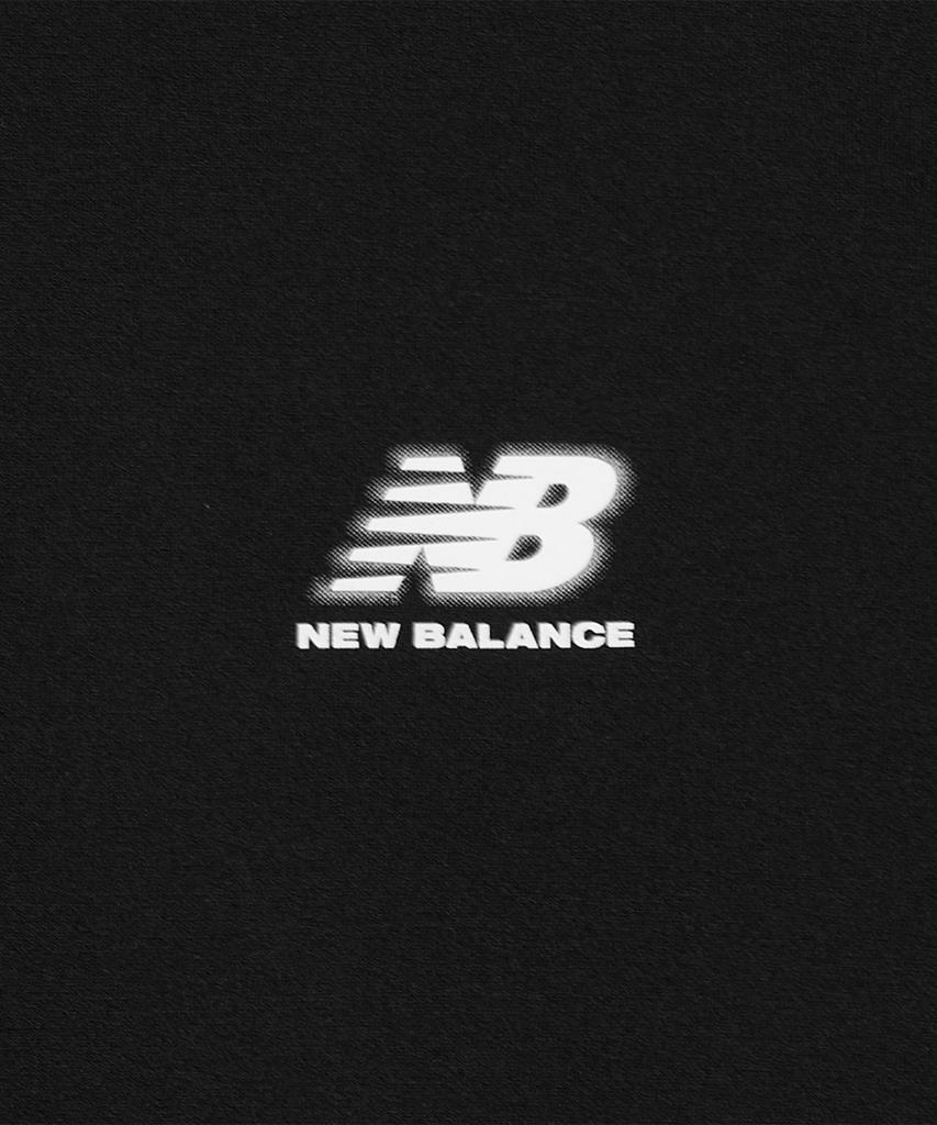 New Balance Nbneg31633 / Uni Frozen Essential Футболка с коротким рукавом и маленьким логотипом (черный)