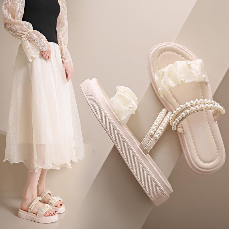 Two wearing sandals women's summer new fashion pearl versatile Roman shoes fairy style platform sandals ins