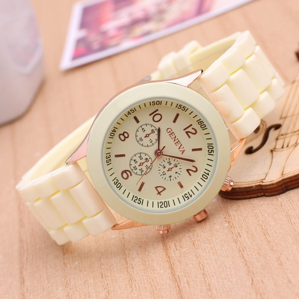New Simple Silicone Brand Casual Quartz Watch Women Crystal Silicone Geneva Watches Wrist Watch for Girl
