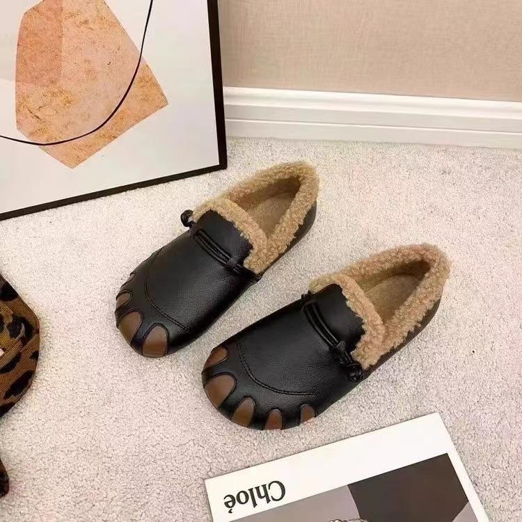 Кожаная поверхность водонепроницаемая и бархатные термохлопковые туфли на одной педали утолщенная модная мягкая подошва повседневная обувь женская