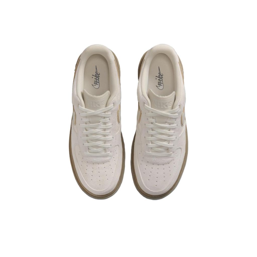 Nike Кроссовки Air Force 1 LX Light Orewood Brown Unisex цвета кремовой резины-темно-коричневого цвета антрацит HV2531-100