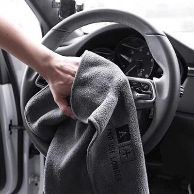 Уход за автомобилем – Губки, тряпки и кисти