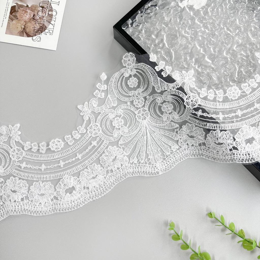 White Mesh Hollowed-Out Embroidery Barcode Versatile Clothing Dress Dress Hemline Decorative Lace Accessories