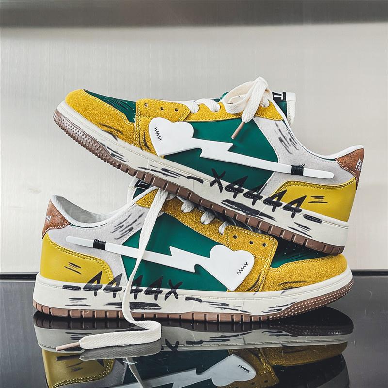 2024 Spring Summer Trendy Red Men Casual Sneakers Lace-up Men's Designer Shoes Lightweight Male Flat Shoes Zapatillas Hombre