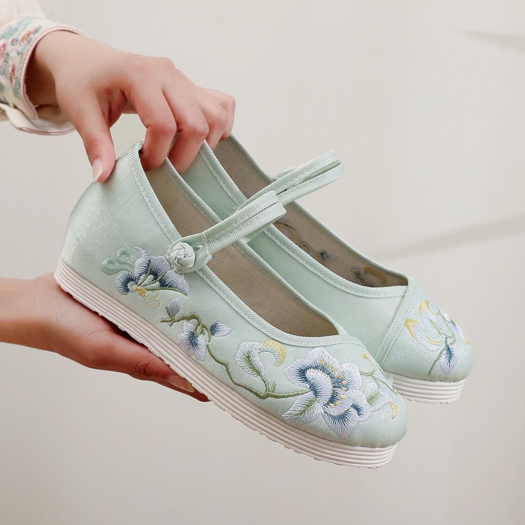 [Wan Qing] 2024 Summer New Ancient Style with Ancient Embroidered Women's Shoes Hanfu Shoes Inner Height Increase Women's Shoes Bow Shoes