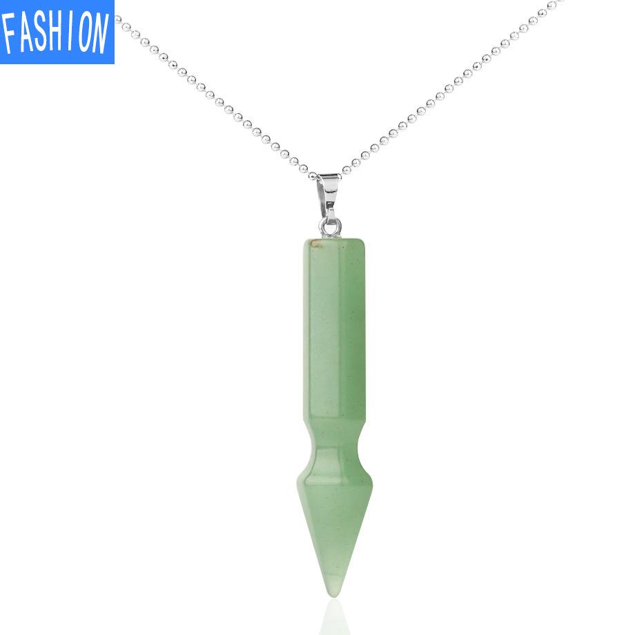 Ожерелье с подвеской из натурального полудрагоценного камня и кристаллами