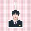 Подвеска-брелок и бирка для багажа с изображением Ким Тэхёна из BTS – Звездный мерч