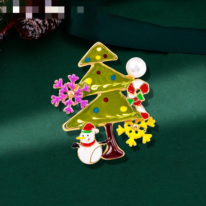 Christmas Series Brooch New Year Christmas Gift Box Suit Jacket Brooch Chest Flower