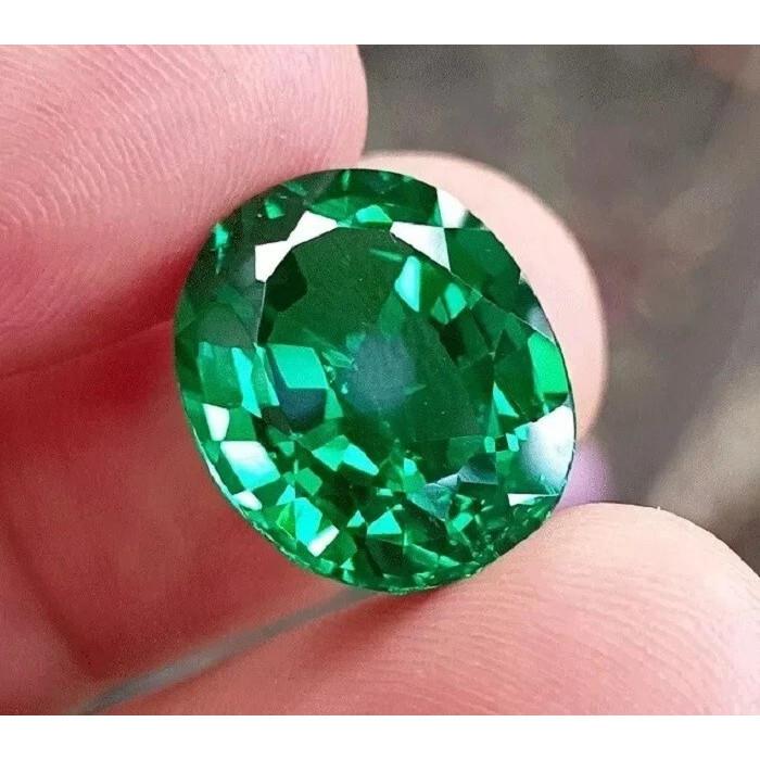 Green Emerald Natural 20 Ct Oval Cut Flawless Certified Loose Gemstone