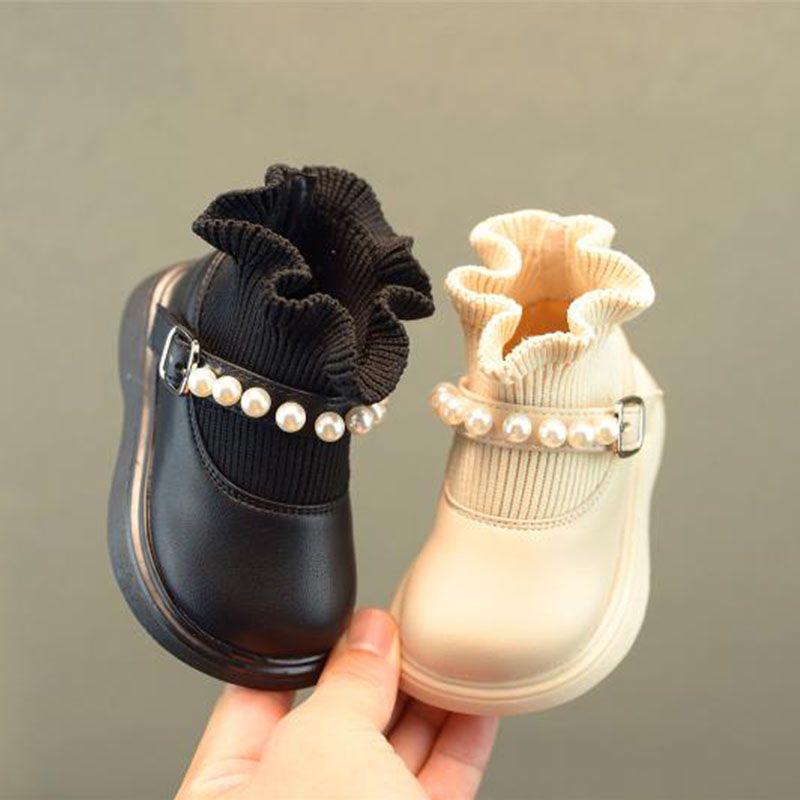 Girls' Soft-Soled Martin Boots, Leather Princess Shoes, Baby & Toddler Spring/Autumn Shoes, Ages 1-3.