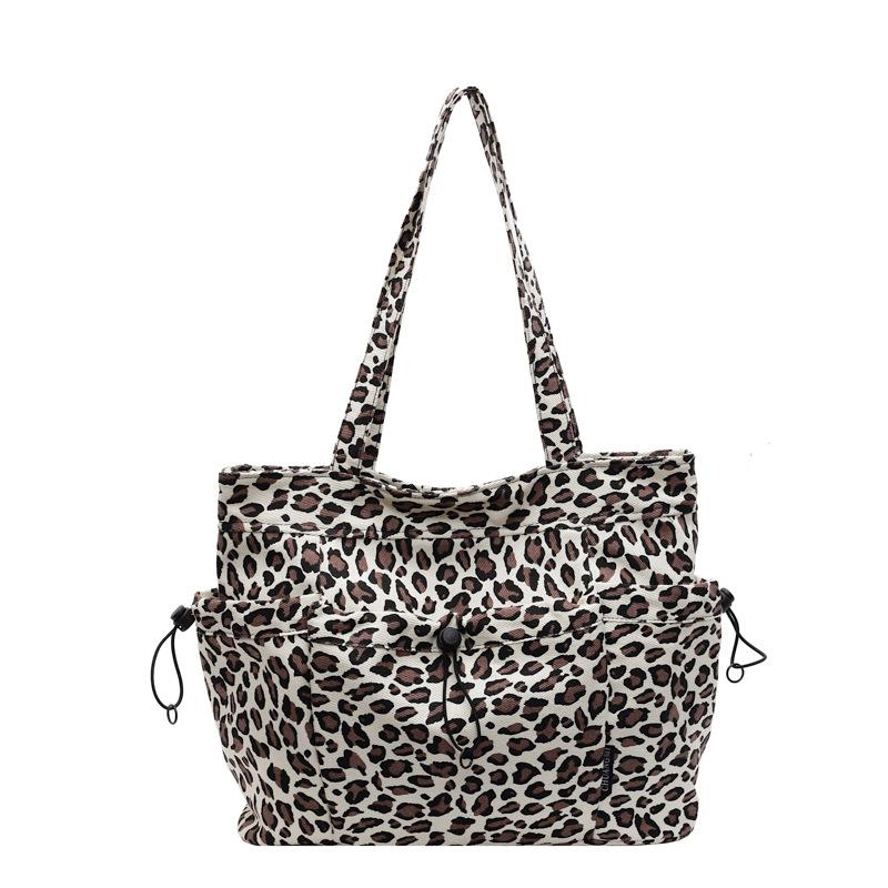Вместительная модная женская сумка через плечо с леопардовым принтом, новая простая персонализированная сумка-тоут, большая сумка для покупок, универсальная дорожная сумка
