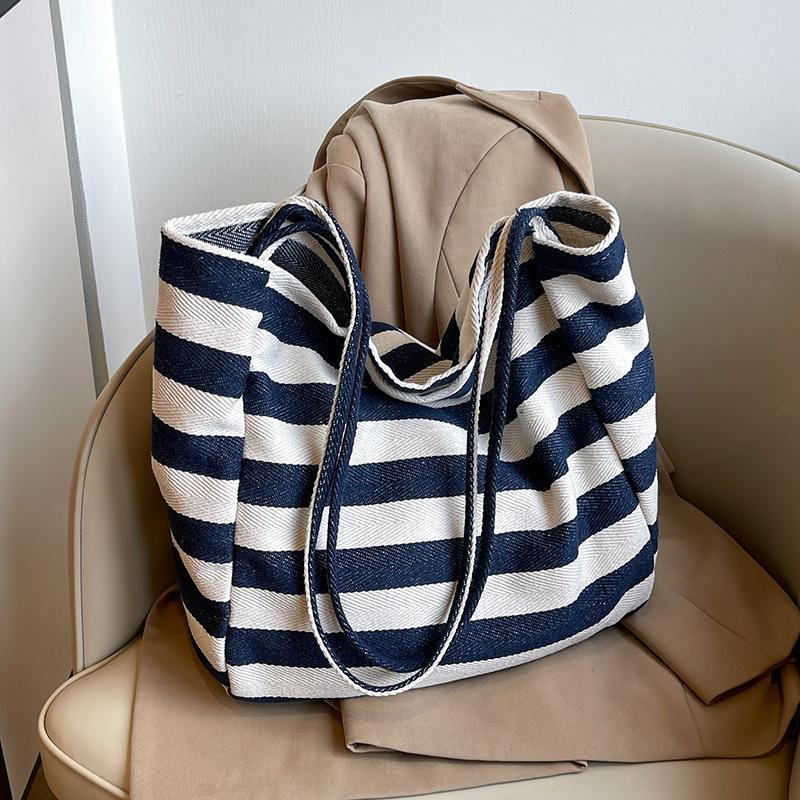Korean Version of Casual Art Canvas Bag Ins Fashion Contrasting Handbag Internet Celebrity Small Fresh Striped Shoulder Tote Bag