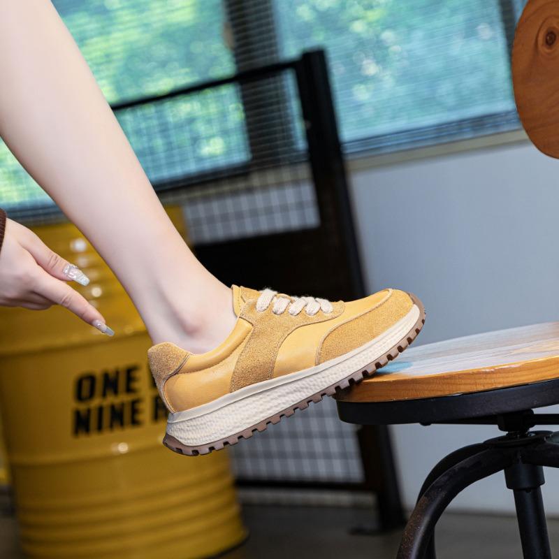 The New Vintage Women's Sports Shoes From Dexun Are Lightweight and Breathable