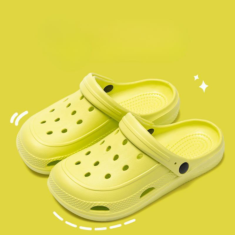 Women's and Men's Outdoor EVA Slippers - Summer Sandals & Home Shoes for Couples