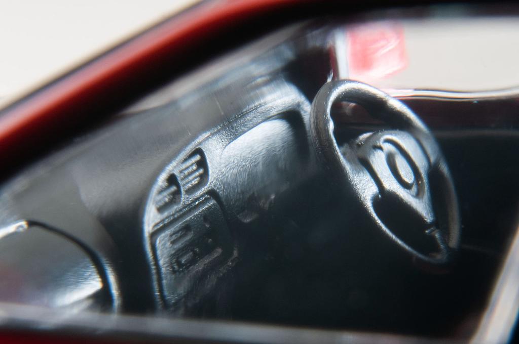 Tomica Limited Vintage Neo Mitsubishi Lancer GSR Evolution IV Red Finished Product 320241 1/64 LV-N186d