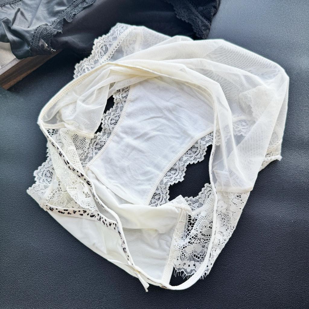 Женские летние трусы-слипы из атласа с принтом леопарда по краю, легкие, с ощущением роскоши и элегантности, с эффектом "ледяного шелка"