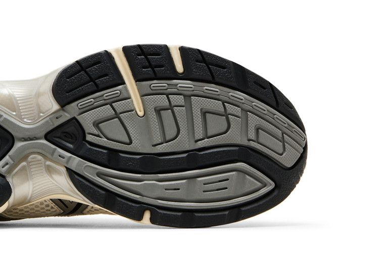 Asics Гель-1130 Кремово-серый (Женский)
