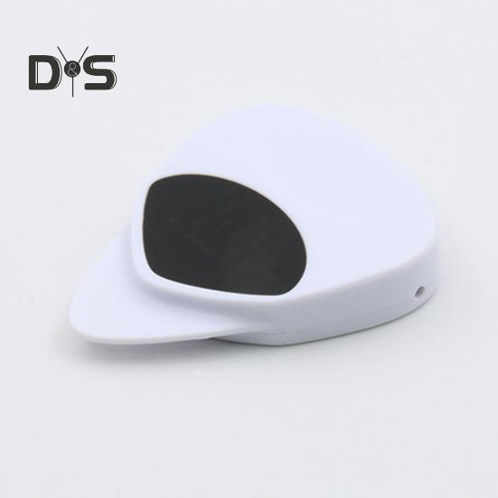 2 In 1 Guitar Tuner And Guitar Pick Digital Guitar Pick with LED Screen Display Guitar Pick Plectrum with 12 Equal Temperaments Musical Note