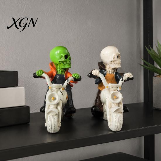 Cool Desk Figurine Halloween Skeleton Riding Motorcycle Figurine, Gothic Spooky Statue for Home Niche Collection Ornament Garden, Resin Biker