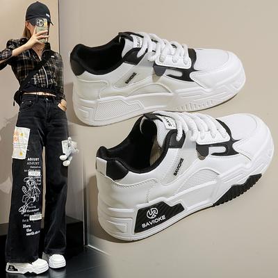 2025 весна маленькие белые туфли новая корейская версия ins студентки платформа увеличение роста спортивные кеды повседневная уличная съемка P611