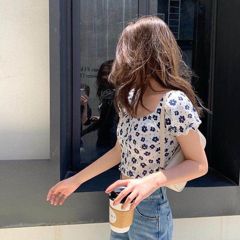 Летняя женская мода с цветочным принтом, укороченный топ, тонкая повседневная футболка с пышными рукавами