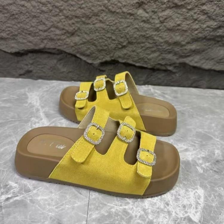 Leather stepping on shit feeling rhinestone belt buckle thick-bottomed beach one-word slippers women's 2025 summer wear one-foot cool slippers