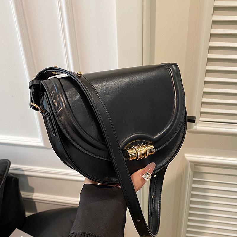 В этом году популярная сумка-седло для женщин 2025 года, модная ретро-сумка на плечо в иностранном стиле, универсальная сумка-мессенджер для женщин