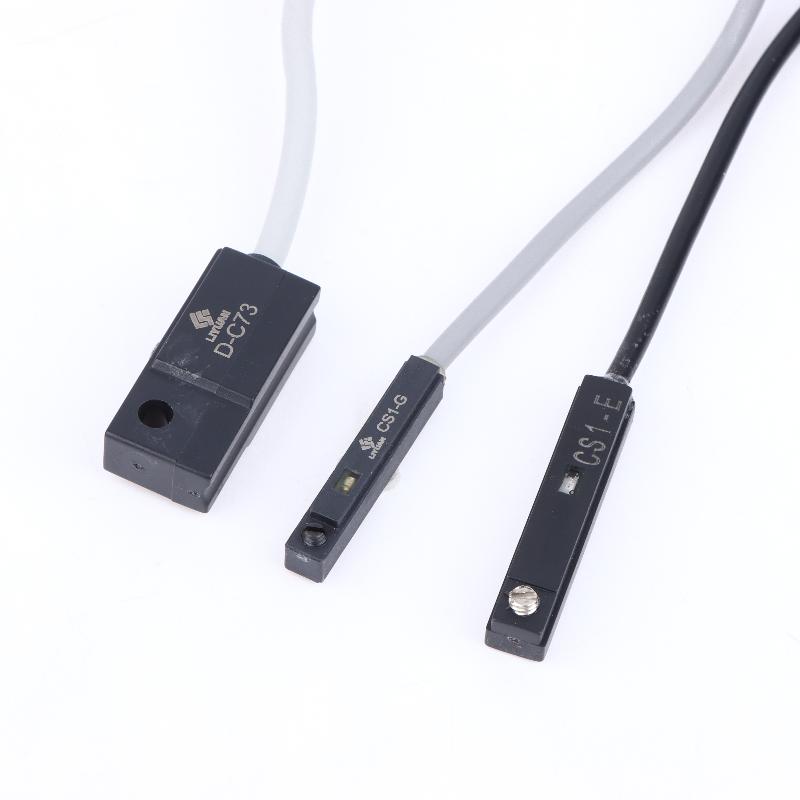 Versatile Air Pneumatic Cylinder Magnetic Reed Switch Sensor 1Pcs for Various Industrial Needs CS1-J/G/E/U/F D-C73Replacement Sensors2