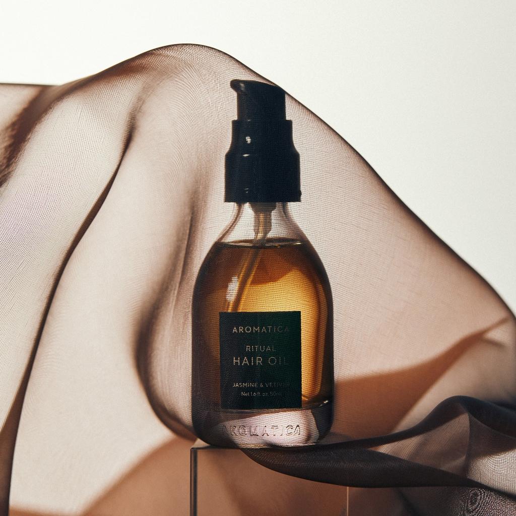 Aromatica Ritual Jasmine & Vetiver Масло для волос 50 мл Питательное масло без силиконов для поврежденных пушистых волос с чистым ароматом