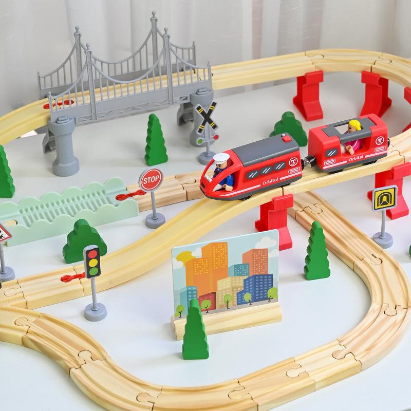 Wooden Track Electric Train Assembling Children'S Train Track Early Education Educational Bridge Track Toy