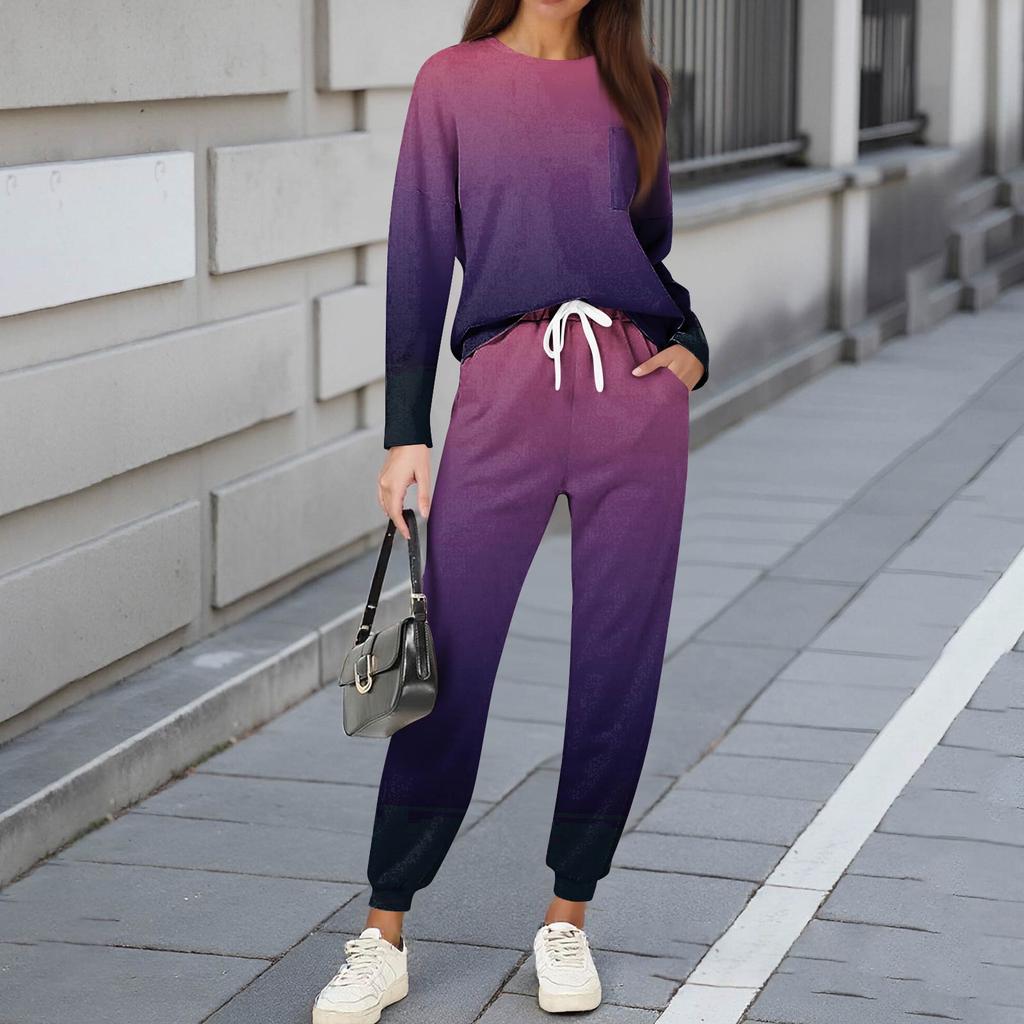 Комплекты для женщин из 2 предметов: футболки с круглым вырезом и длинным рукавом, принтованные спортивные брюки с карманами