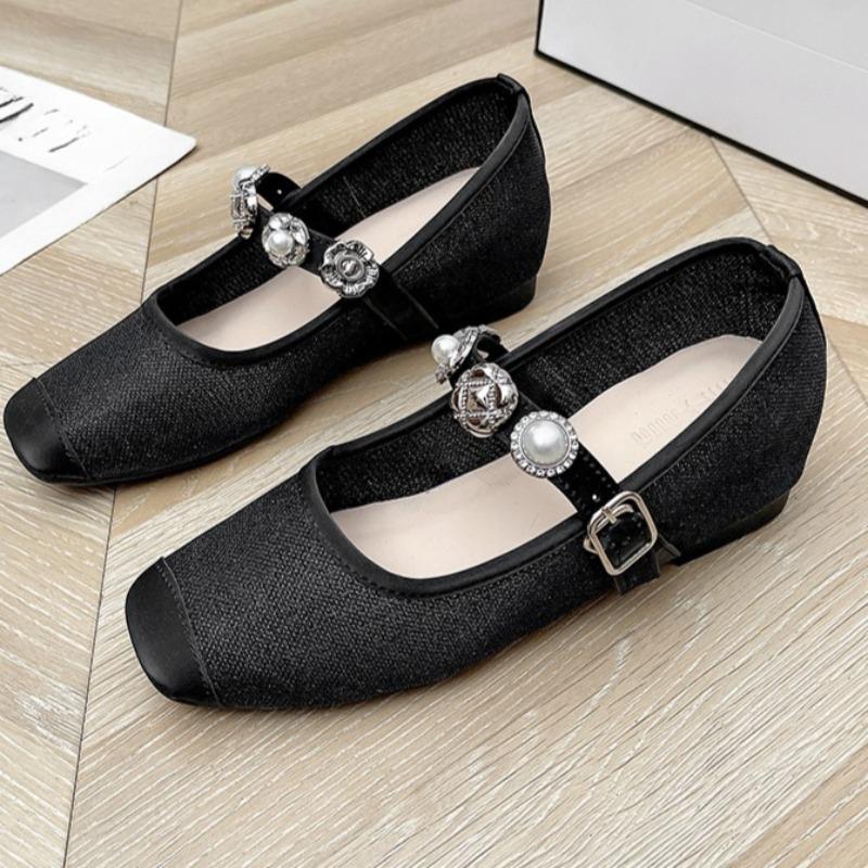 Модные новые летние балетки с квадратным носком, мелким вырезом, тканевые, с кристаллами, металлической пряжкой, мягкой подошвой и низким верхом