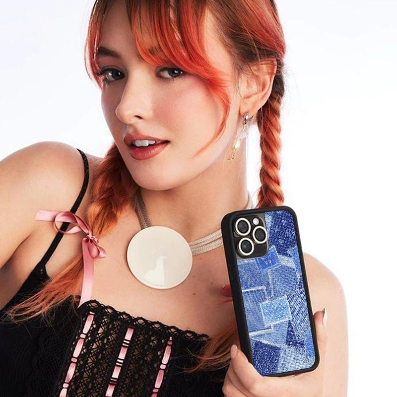 Джинсовый чехол WildFlow Blue для iPhone 17/16 Pro Max/15 Plus - Защитная крышка