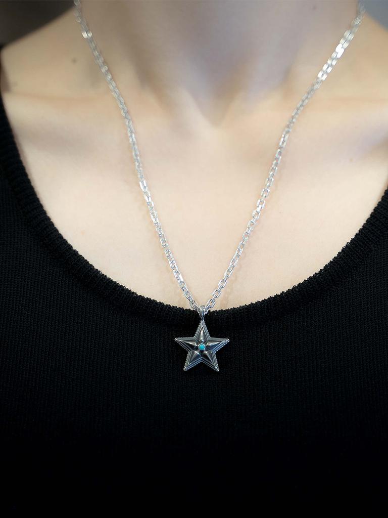 Harang Hr 79N_Silver Star Necklace