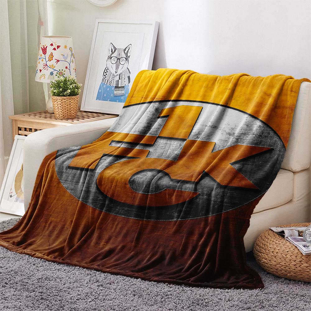 Kaiserslautern logo Blanket, High quality Comfortable for All Seasons, Home Decor, Warmth and Comfort
