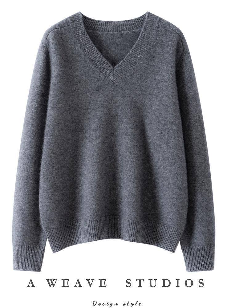 2025 Korean-Style Thick Cashmere V-Neck Loose Sweater - Women's Autumn/Winter Knit with Drop Shoulders and Long Sleeves.